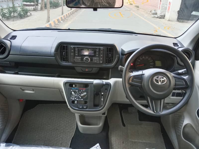 Toyota Passo X Package Model 2020 5