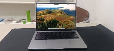 Apple MacBook Pro M1 14" 2021