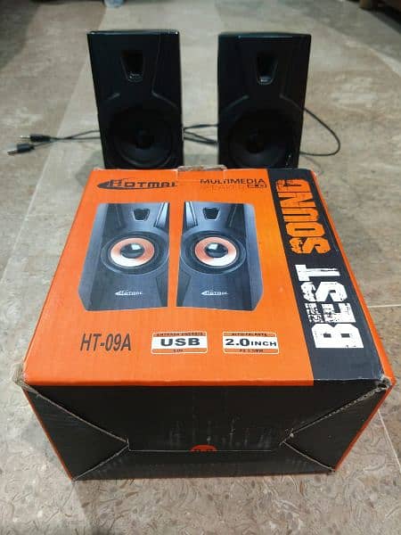 Hotmai Speakers good condition 3