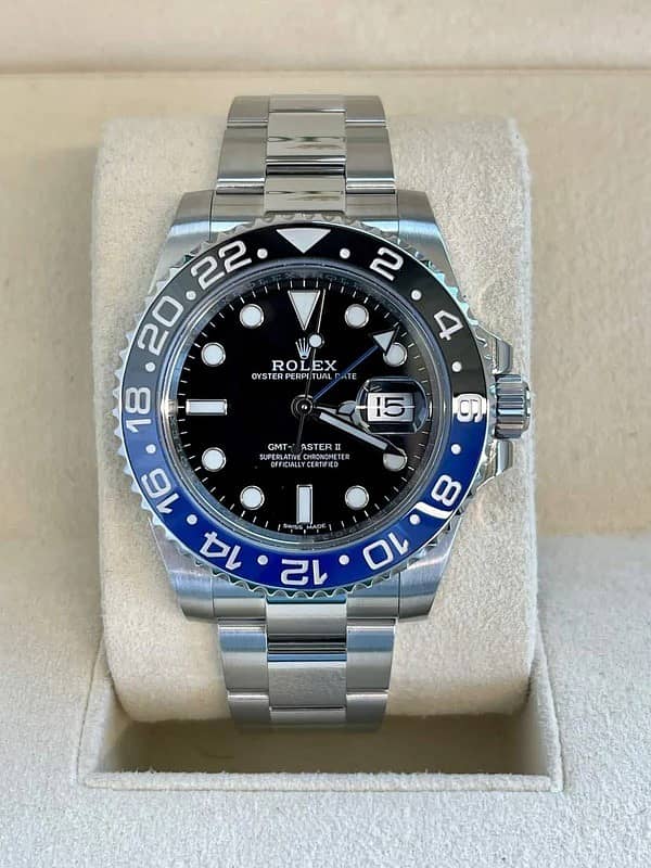 Rolex GMT Master Two Tone Black Dial Chain Strapped Submariner Watch 1