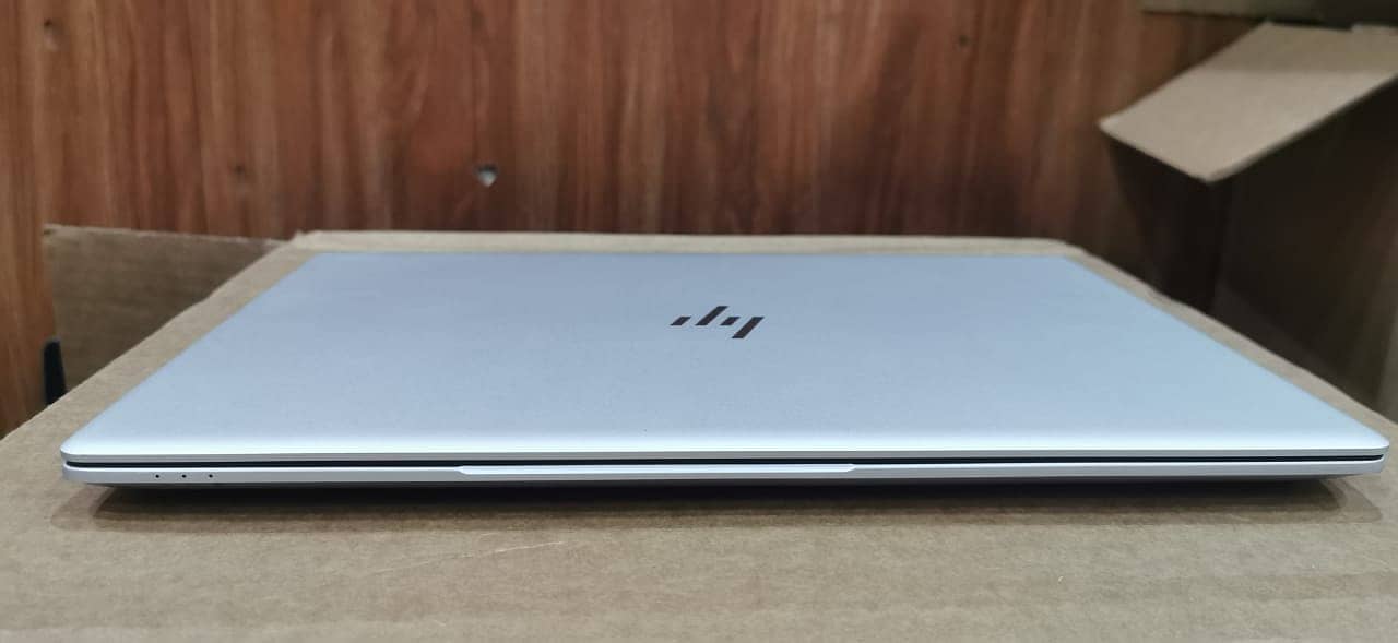 HP Elitebook 840 g5/ G6 Core i5 8th Generation 16GB Ram 512GB SSD nvme 3