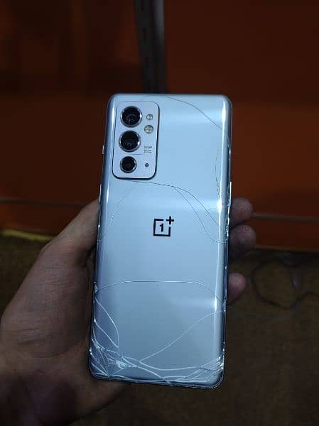 OnePlus 7 pro and other OnePlus models original spare parts Read add 6