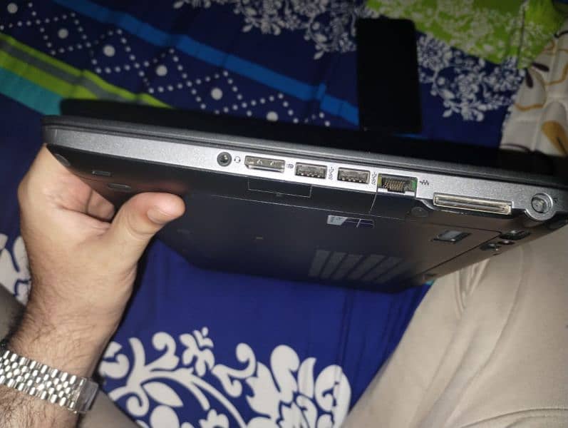 HP 745 G2 Laptop 8GB Ram 1TB hard 4