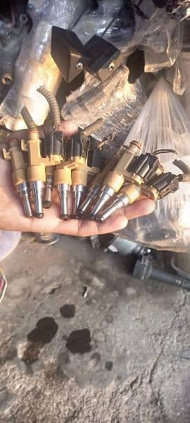 Toyota Corolla land cruiser fuel injector 0