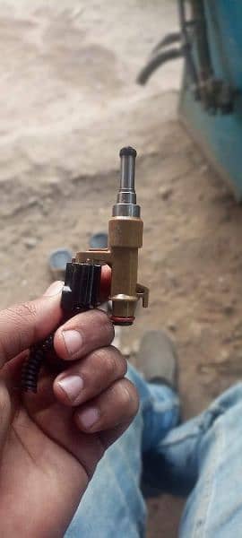 Toyota Corolla land cruiser fuel injector 5