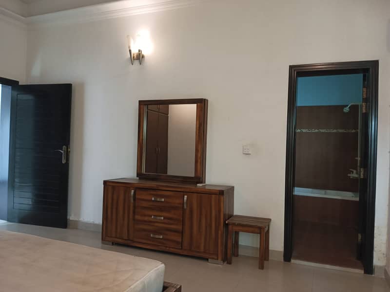 10 Marla Furnished House for rent in dha phase 4 gg 15