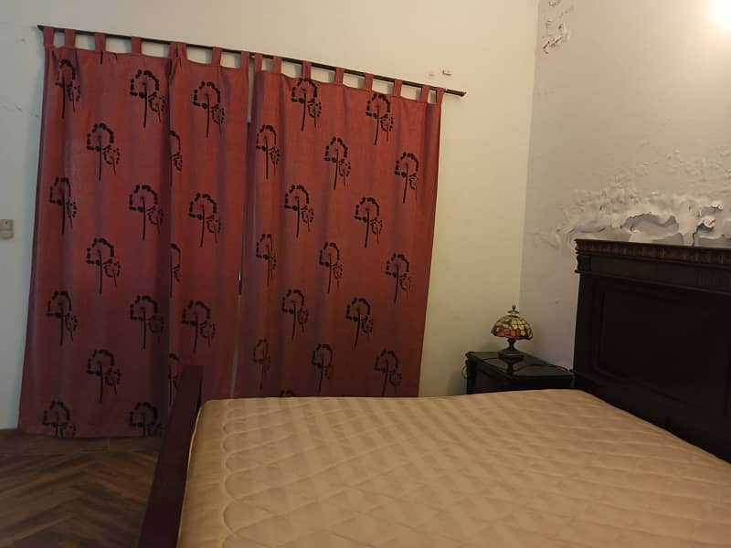 10 Marla Furnished House for rent in dha phase 4 gg 26