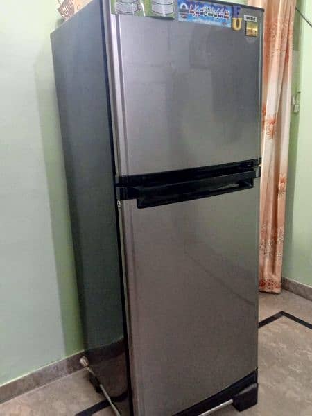 fridge in good condition with A1 cooling. 0