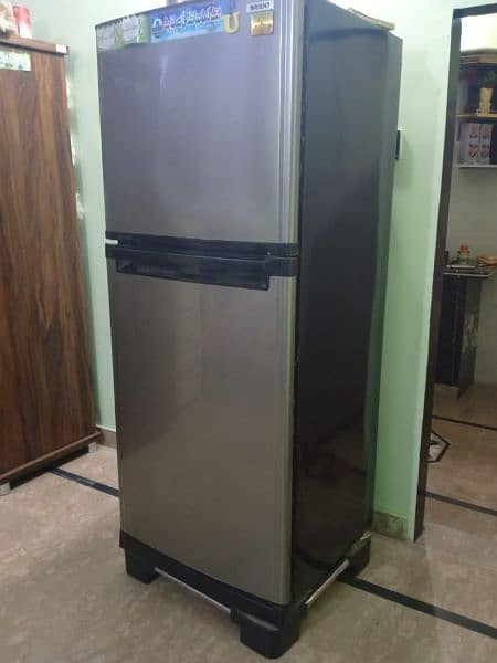 fridge in good condition with A1 cooling. 1
