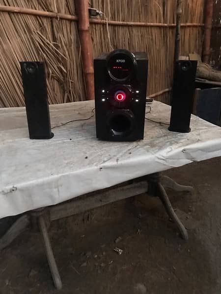 xpod Amplifier speakers 2