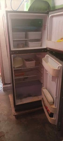 Oreaint fridge (small) 3