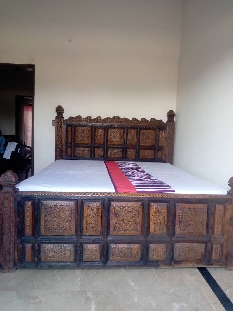 Beautiful swati style bed 1