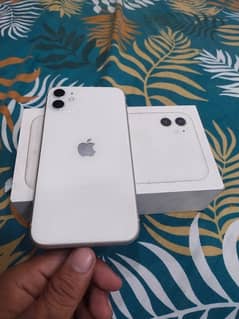 iphone 11 128/Gb Non PTA With box and charger 0