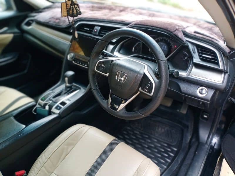 Honda Civic VTi Oriel Prosmatec UG Model 2019 Black Color 10