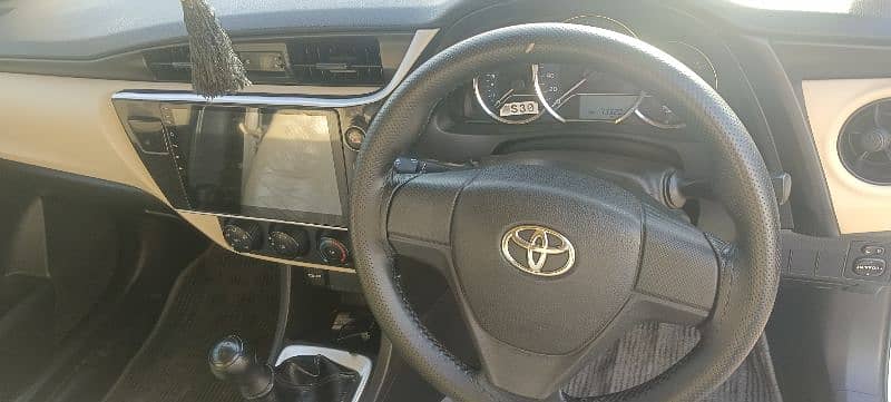 Toyota Corolla GLI 2019 10