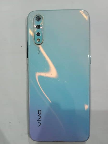 Vivo S1 for sale Good condetion All acessries Are  available 1