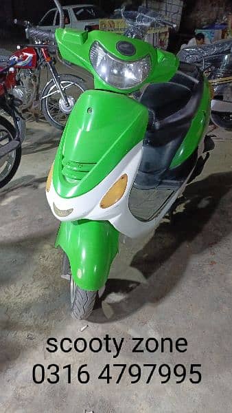 scooties 49cc,electric,100cc contact at 0316 4797955 8
