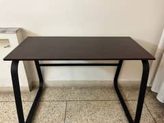 new condition table 4×2 only 10 days use