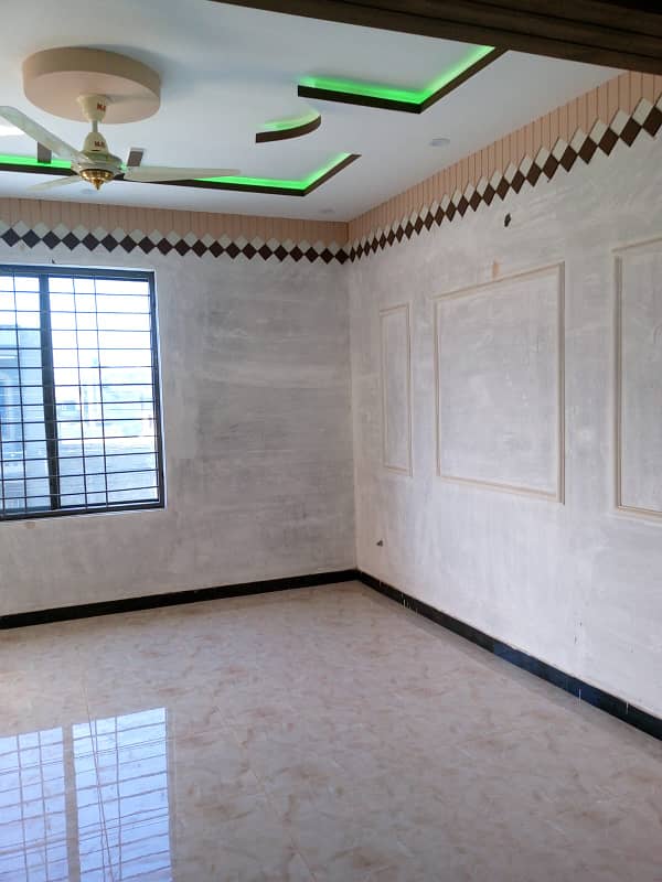 Ultra Luxary Beautiful Amazing 6 Marla Brand New House Upper Portion Available for Rent in Airport HOusing Society Near Gulzare Quid and Exprses Highway 11