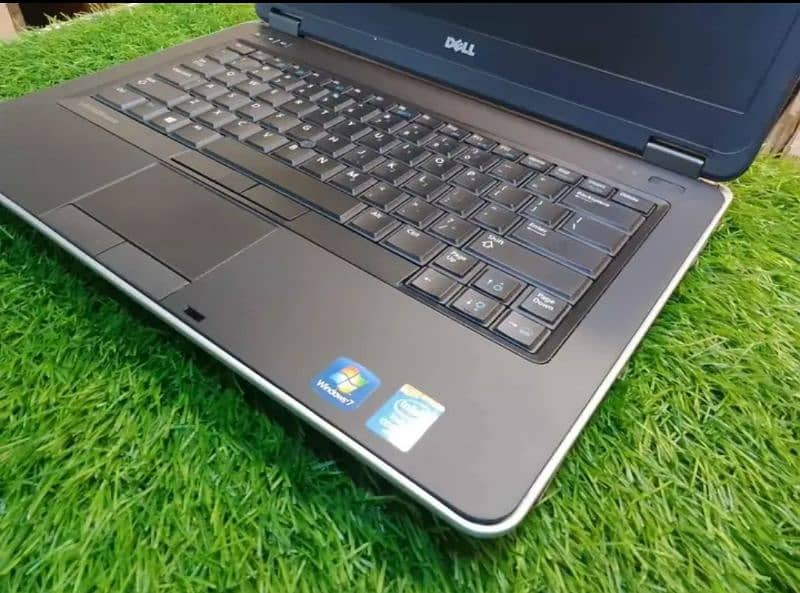 Dell Latitude e6440 Corei5 4th Gen Laptop with 2GB Radeon Graphic Card 2
