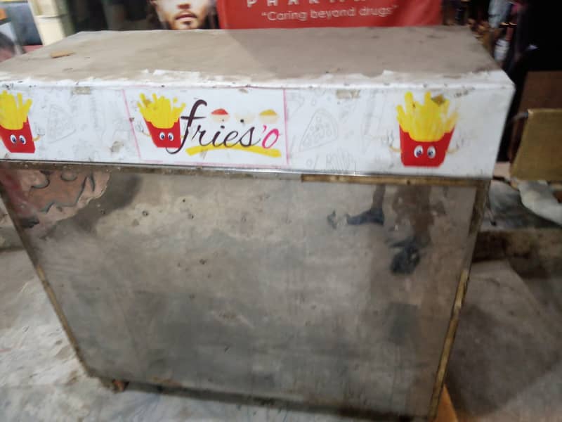 Steel fries & zinger counter for sale with 2 fryer cylinder 5