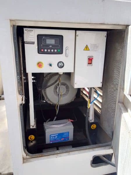 100 kva generator good  condition and working 1500 hours running 2