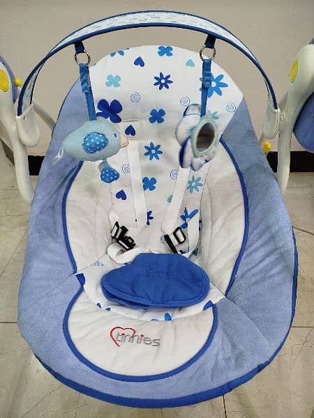 Tinnies Electric Swing for Babies 10