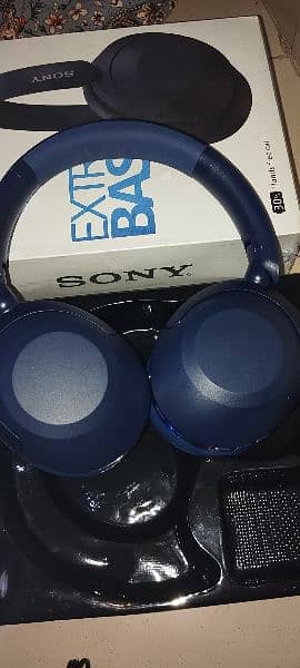 Sony Wireless Bluetooth Headphones 6
