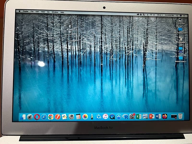 Macbook Air 2017 - With original box and charger - 8/128 3