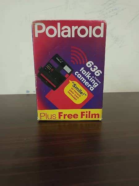 Polaroid 636 talking camera with box new condition 2