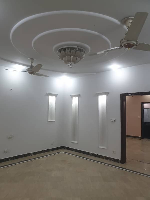8 Marla House For Sale In Bahria Town Lahore With Gas 7