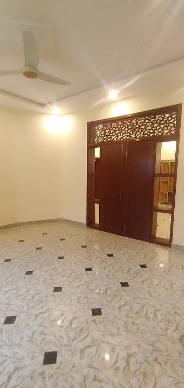 10 Marla Brand New House For Sale In Bahria Orchard (original Pics) Gas Available 5