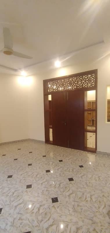 10 Marla Brand New House For Sale In Bahria Orchard (original Pics) Gas Available 12