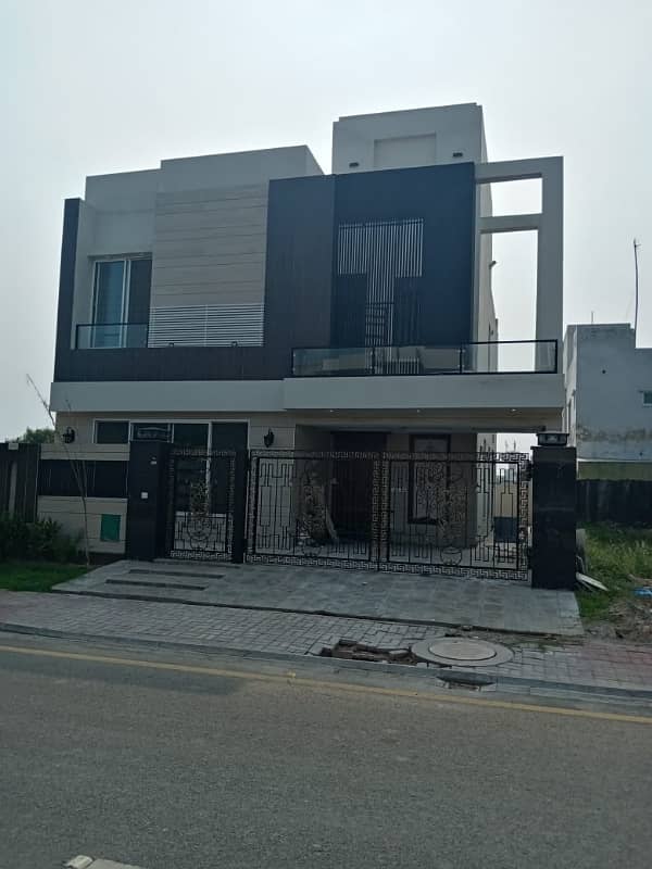 10 Marla Brand New House For Sale In Bahria Orchard (original Pics) Gas Available 0