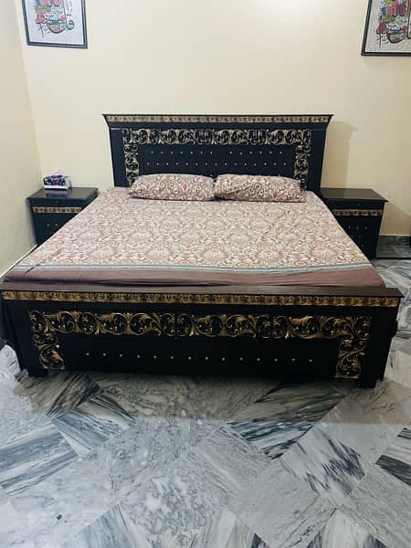 king size bed set good quality 0