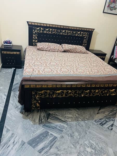 king size bed set good quality 2