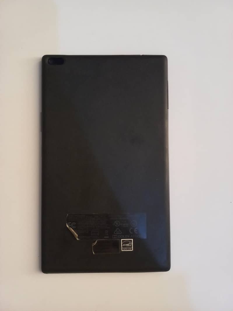 Lenovo Tablet TB8504f 2