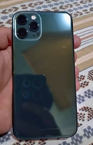 Iphone 11 pro PTA Approved 4