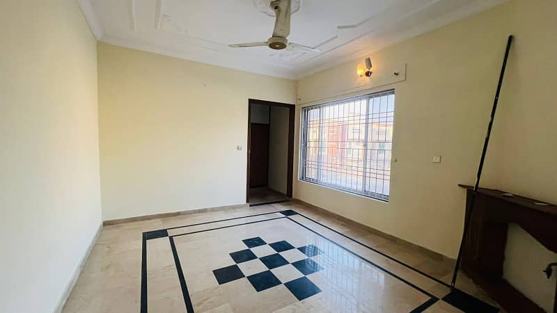 1 Kanal Double Storey Double Unit House Available For Sale In Gulshan Abad. 22