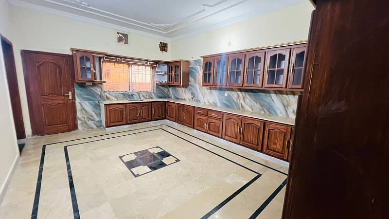 1 Kanal Double Storey Double Unit House Available For Sale In Gulshan Abad. 29