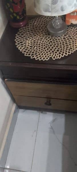 King size bed good condition 5