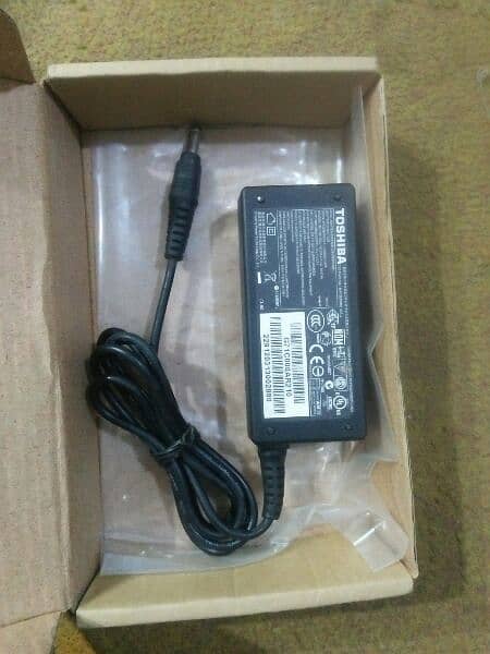 Laptop Charger available Dell Hp Lenovo Toshiba Acer Samsung Sony typc 10