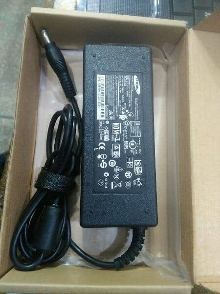 Laptop Charger available Dell Hp Lenovo Toshiba Acer Samsung Sony typc 15