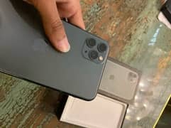 iPhone 11 Pro Max 64gb pta approved full box