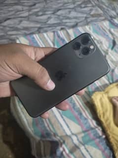iPhone 11 Pro non PTA 64gb waterpack all Ok Jv