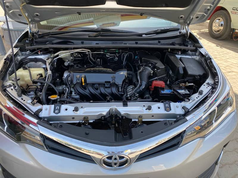 Toyota corolla gli 2018 model total original paint first owner three 10
