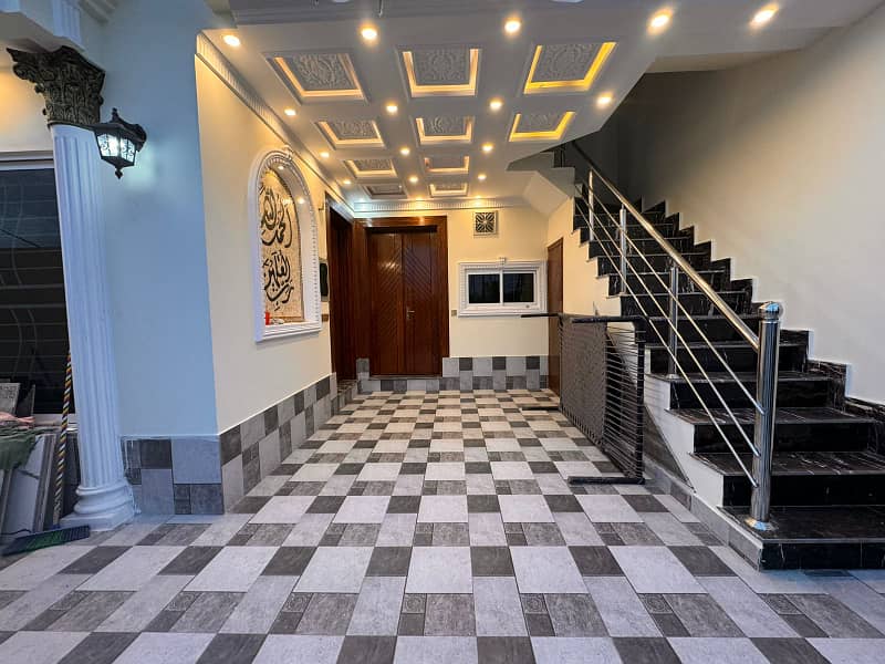 6 Marla Luxury Spanish House for sale in Al Rehman Garden Phase 2 1