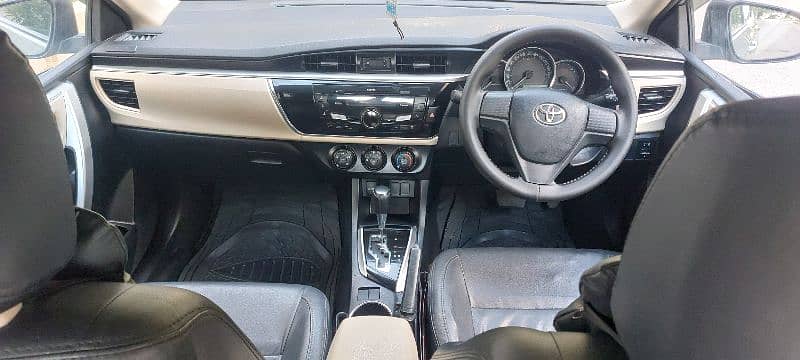 Toyota Corolla GLI 2015 Automatic 8