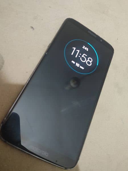 Motorola Z3 only serious buyers contact please 3