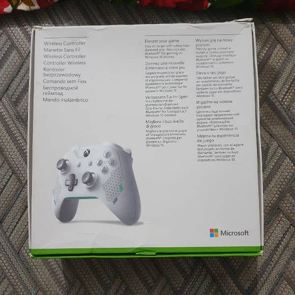 Xbox Series X Controller Sport White 1